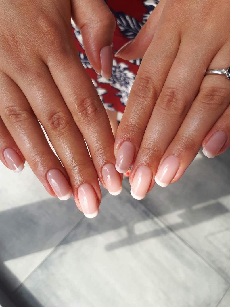 Proces manicure krok po kroku