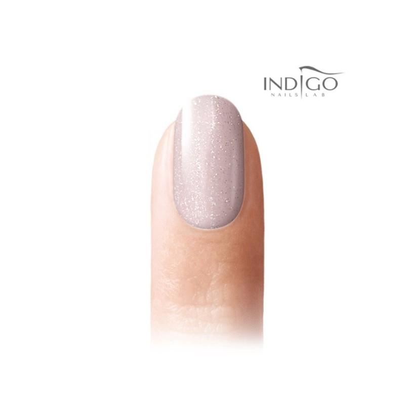 Zalety manicure mineralnego