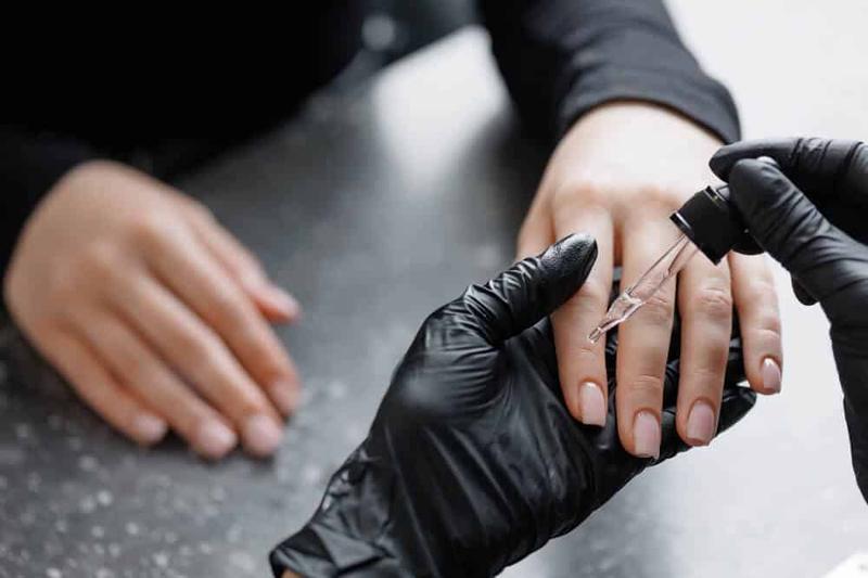 Techniki manicure najmniej inwazyjne